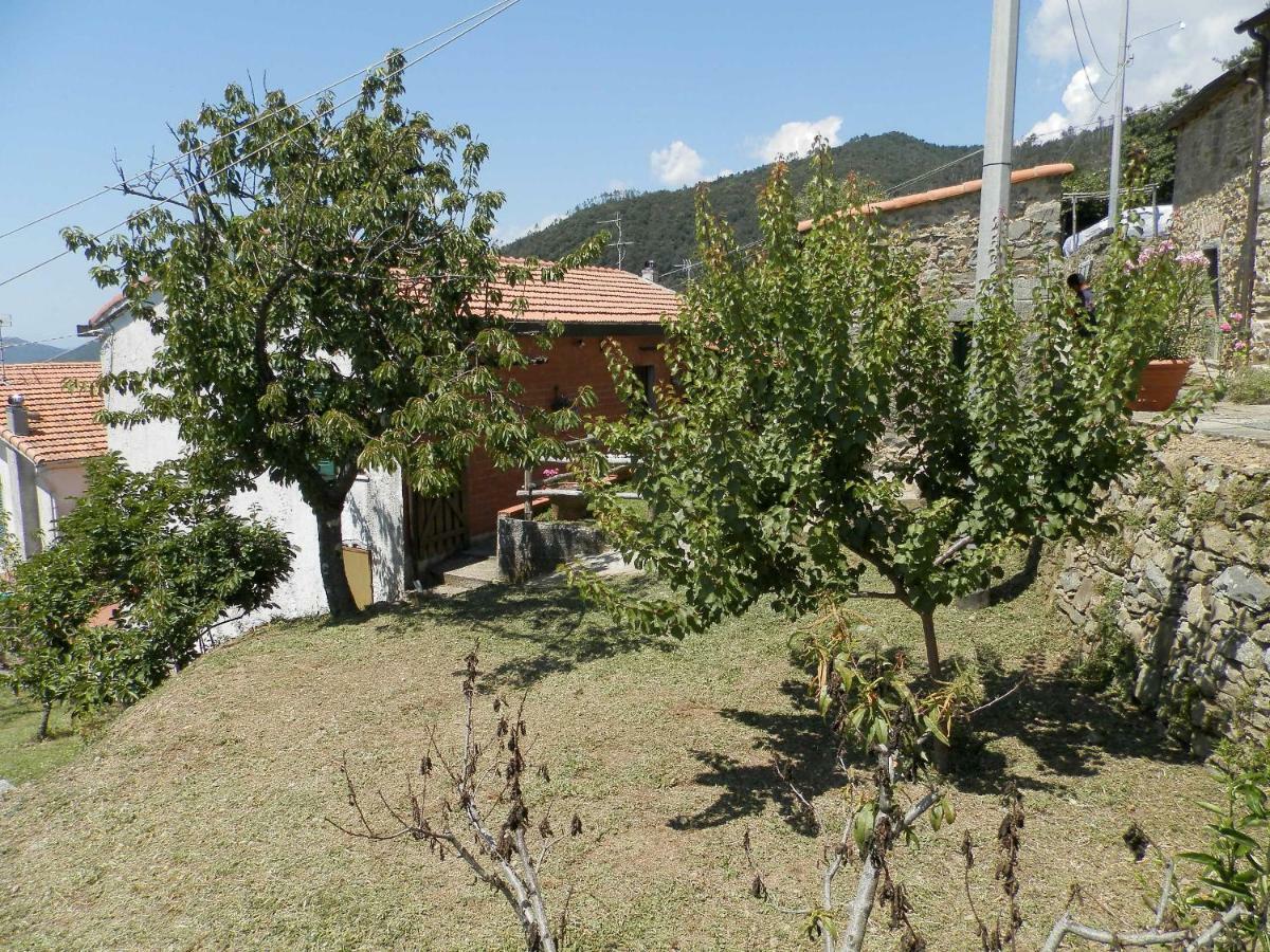 Tra Er Boscu Er Maa Villa Volastra Exterior photo